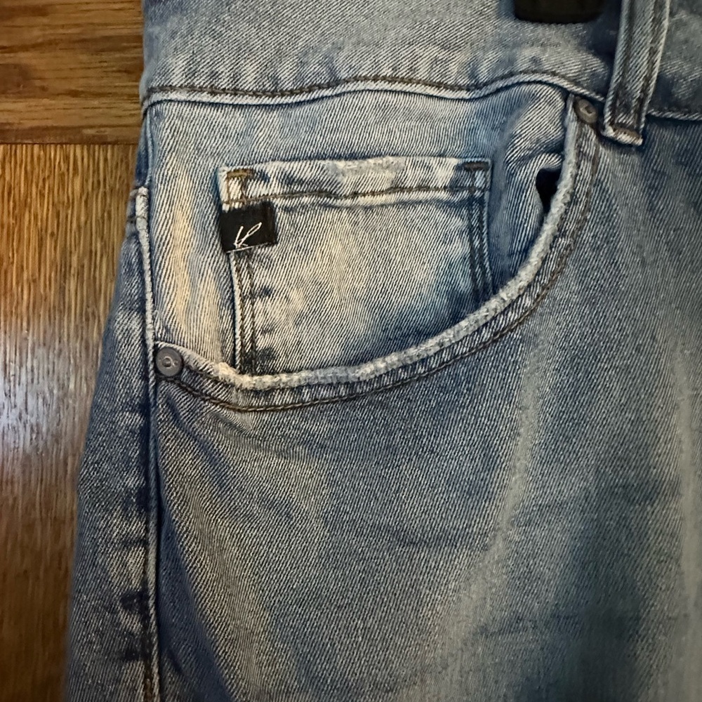 KanCan Midrise Distressed Denim Jeans size 20 - Picture 6 of 10